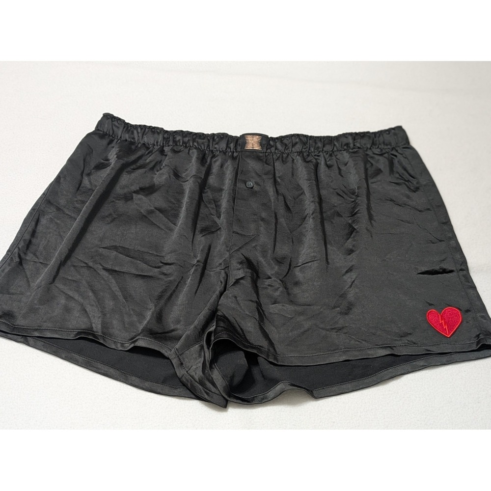 Savage X Fenty Luv Language‎ Black Heart Gender Neutral Satin Boxer Shorts XXL
